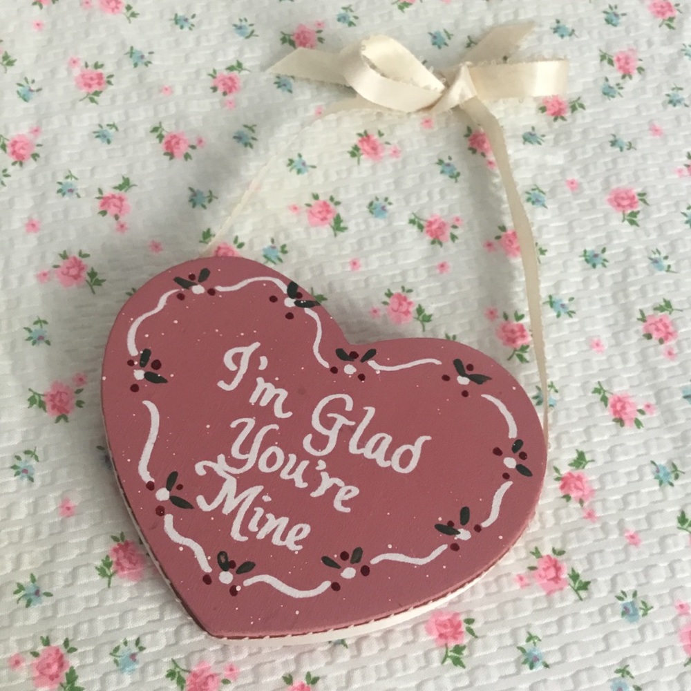 ✨Vintage Valentine“I‘m glad you are mine” Pink Wood Heart Hanging Decor